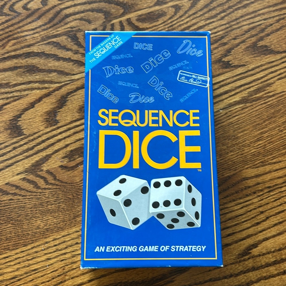 Sequence Dice -An exciting game of strategy from the makers of The Sequence game